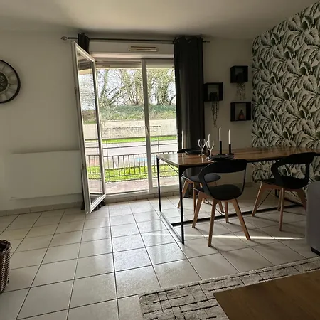 Appartement Entierement Renove Roye  Extérieur photo